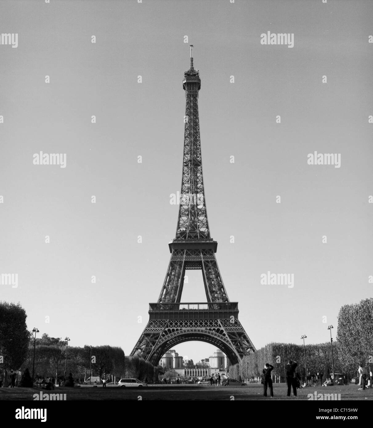 Eiffelturm, Champs de Mars Gärten Stockfoto