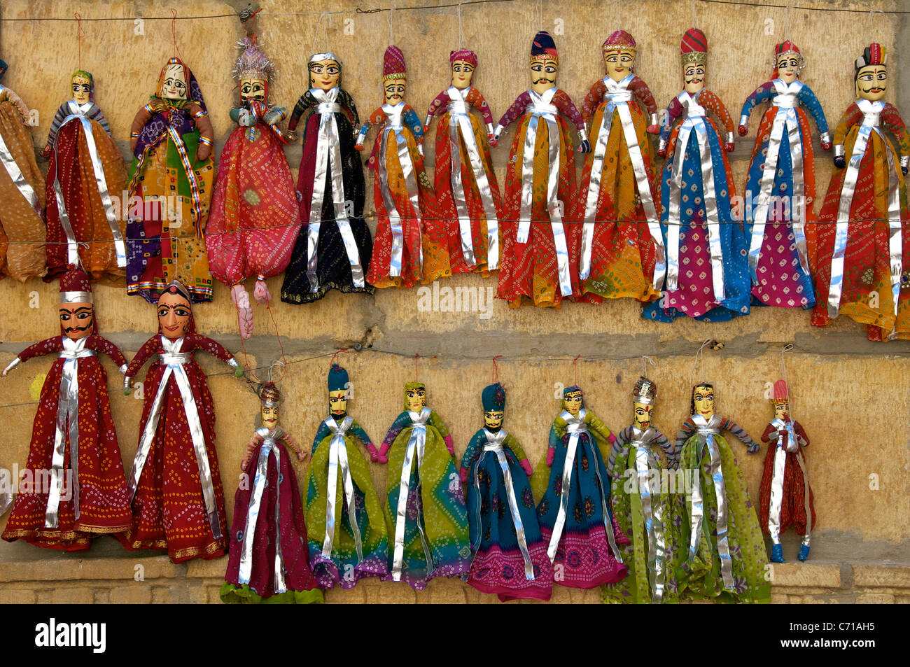 Souvenir-Puppen zum Verkauf Jaisalmer westlichen Rajasthan Indien Stockfoto