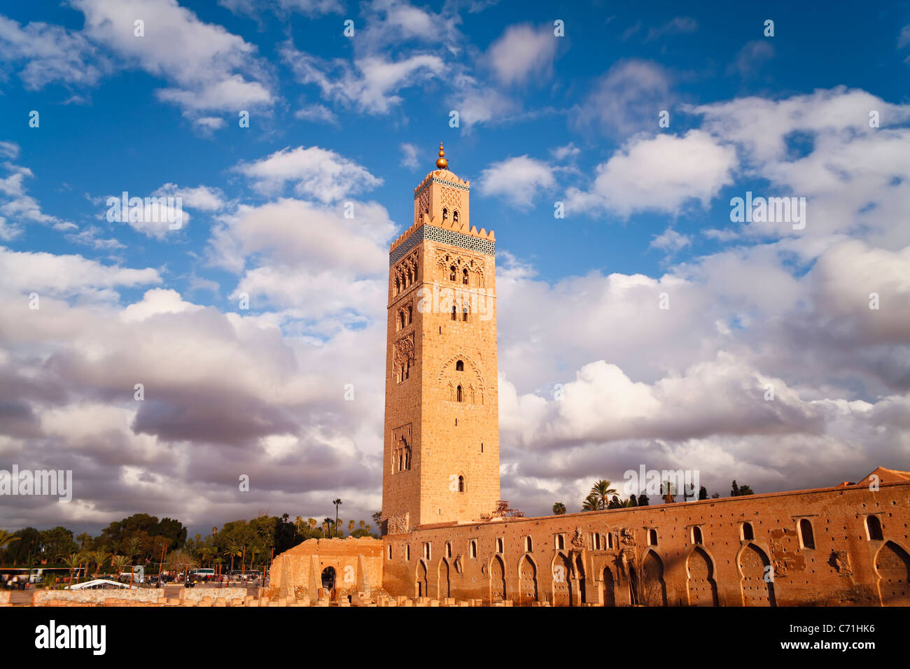 Das Minarett der KoutoubiaMoschee in Marrakesch, Marokko, Nordafrika
