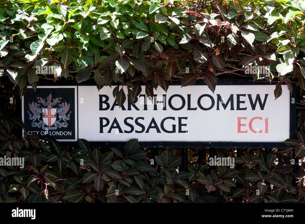 Bartholomew Passage Straßenname in der Nähe von Smithfield im Zentrum von London. Stockfoto