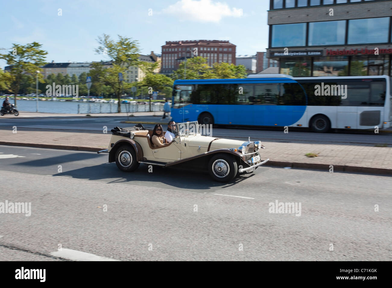 1929 Mercedes Benz Cabrio auf Straße Helsinki Finnland Stockfoto