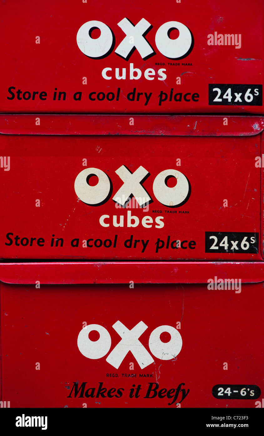 Alten Retro OXO Cube Dosen Stockfoto