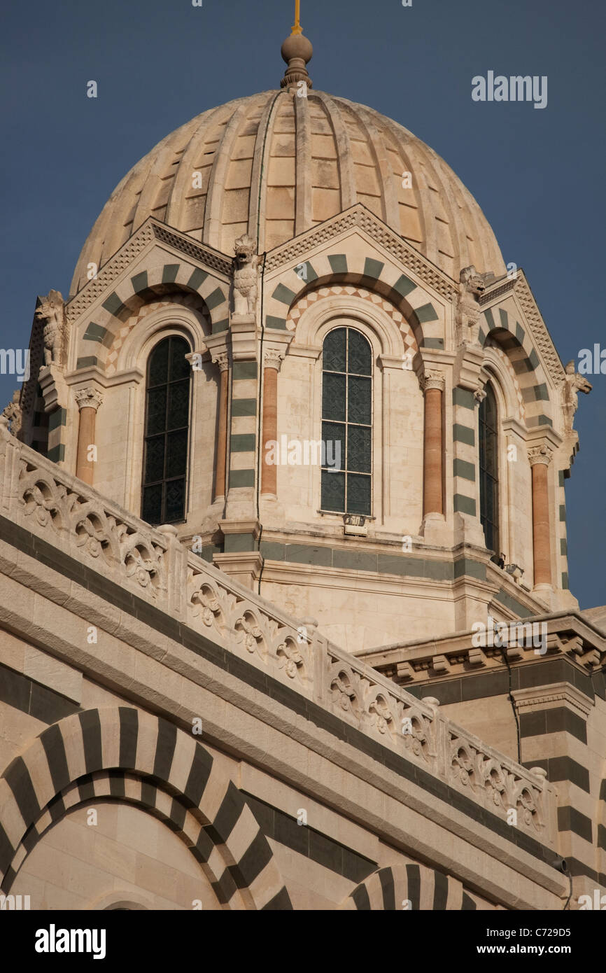 Basilique notre dame de la garde -Fotos und -Bildmaterial in hoher