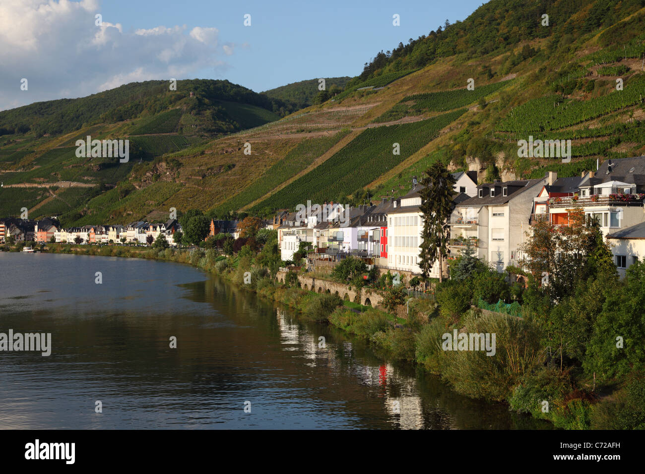 Stadt Zell am Fluss Mosel in Deutschland Stockfoto