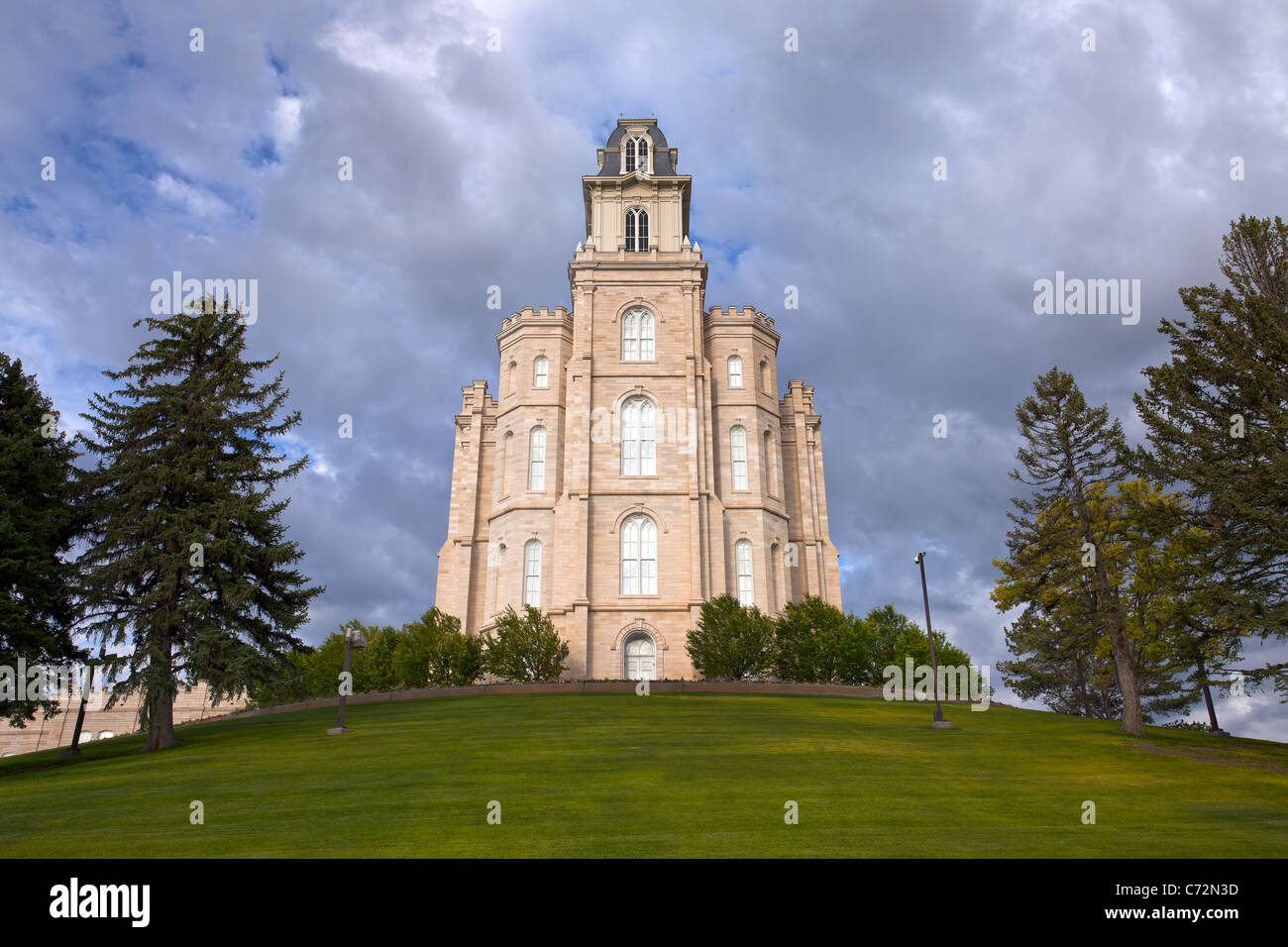 Tempel der Mormonen-Kirche Jesu Christi auf dem Hügel in Manti-Tempel. Historische Gebäude. Christliche Religion. Kirche von Jesus Christ Of Latter-day Saints Stockfoto