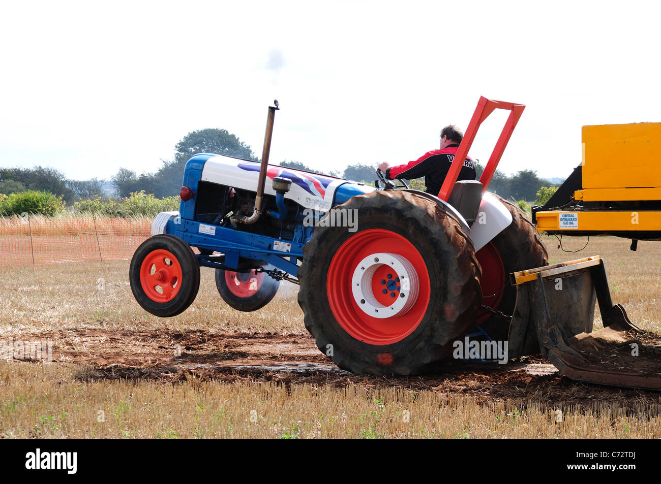 Tractor Pulling. Moorgreen Agrarmesse Nottinghamshire England. Stockfoto