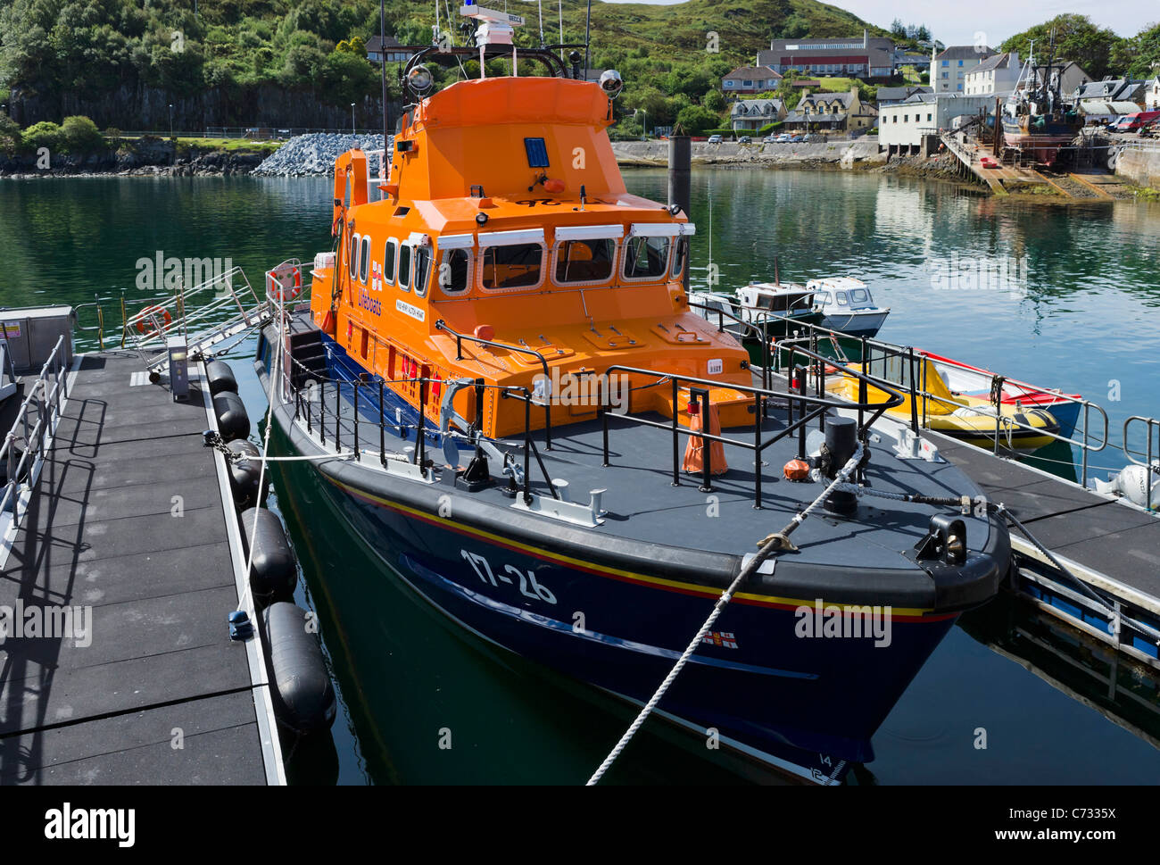 RNLI-Rettungsboot im Hafen von Mallaig, Lochabar, Highland, Schottland, UK Stockfoto