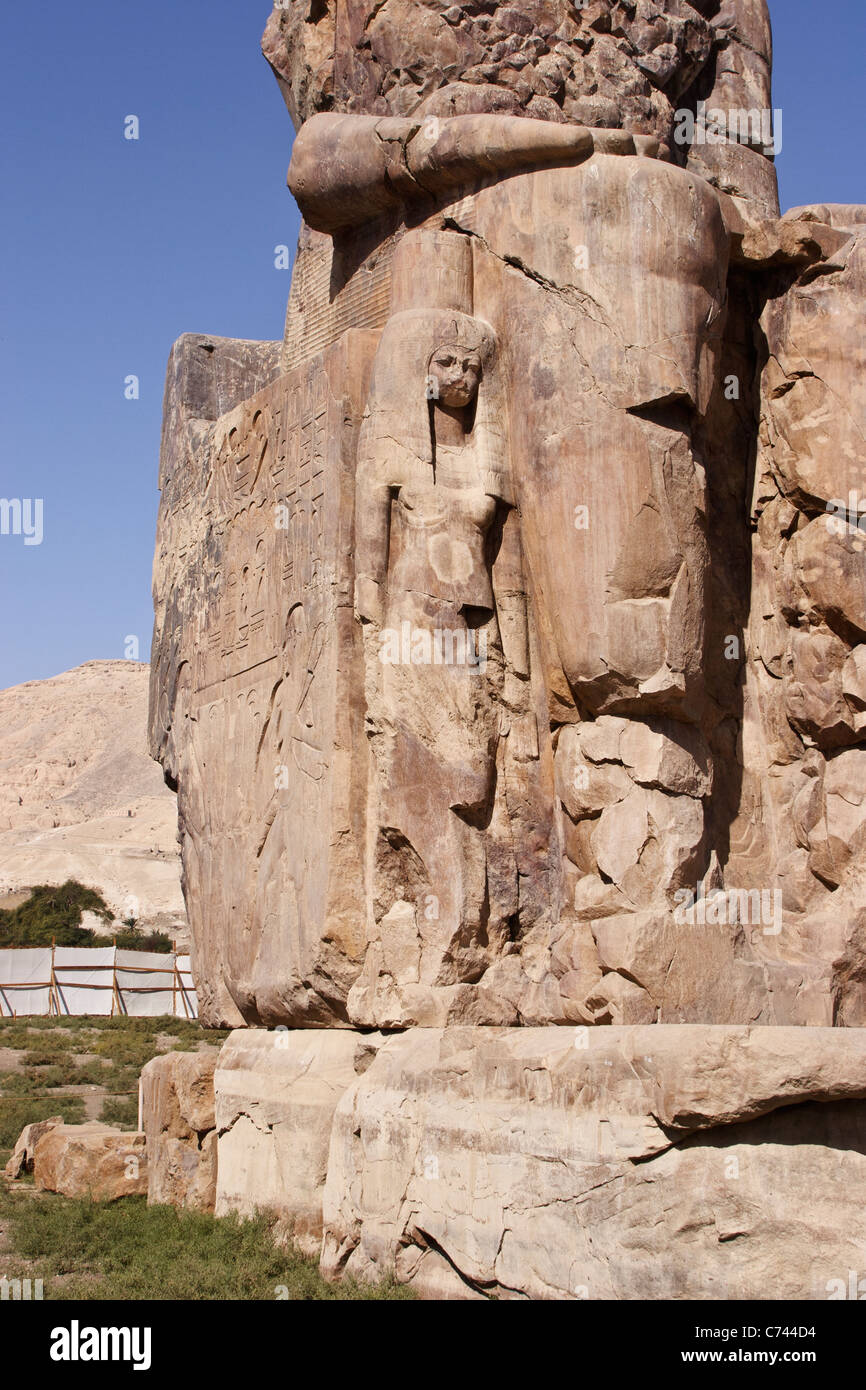 Amenophis III Statue, Kolosse von Memnon, Luxor, Ägypten. Stockfoto