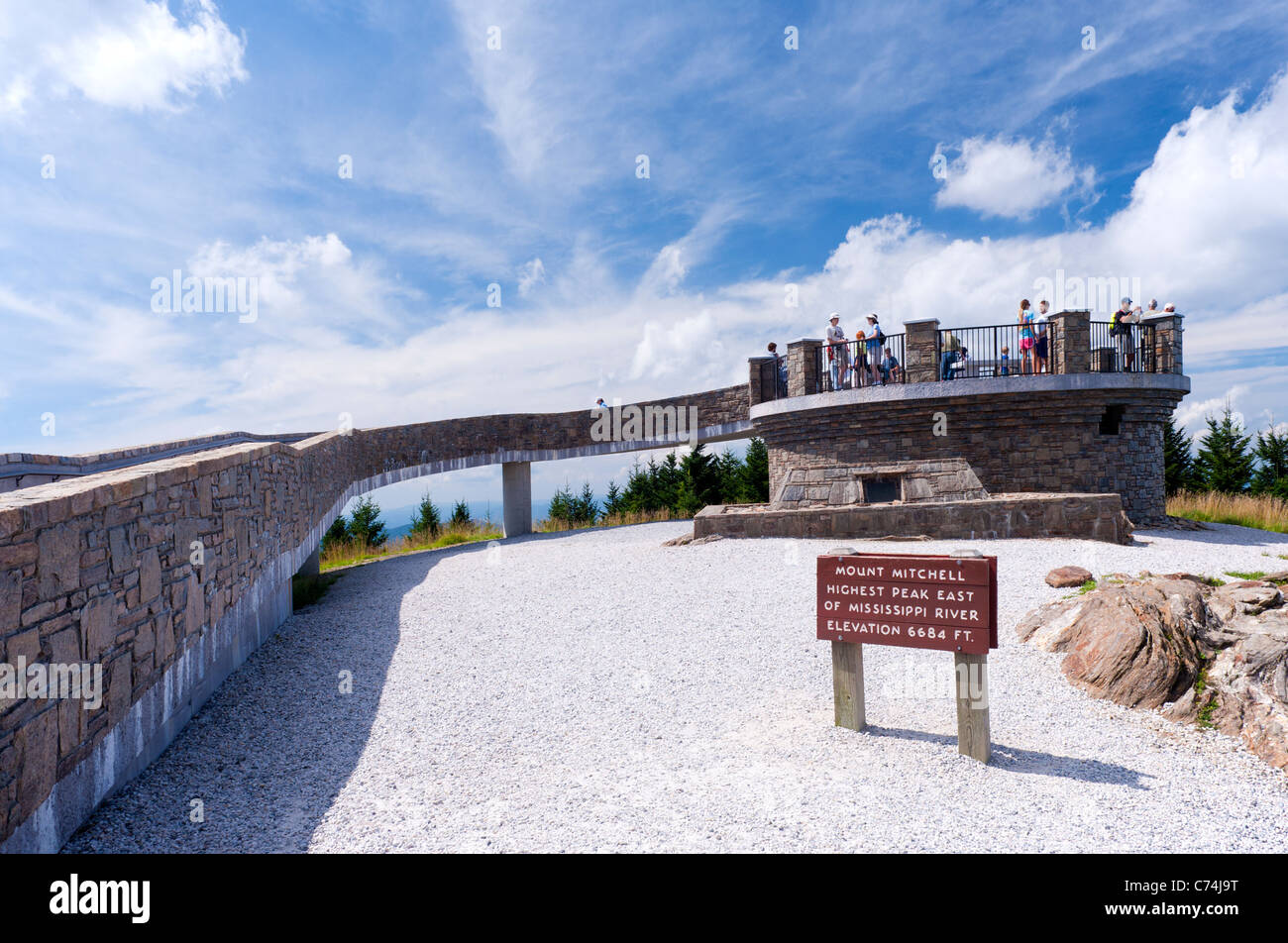 Aussichtsplattform auf Mount Mitchell, North Carolina, der höchste Gipfel im Osten Nordamerikas. Stockfoto