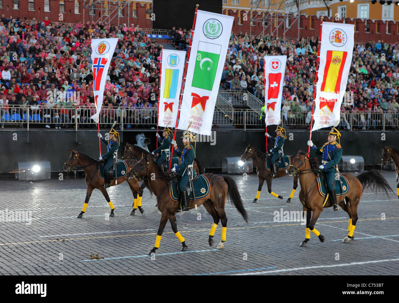 Moskau, Russland, September 04,2011: Parade der Ehre Kavallerie-Eskorte durch Präsidenten Regiment auf dem Roten Platz Stockfoto