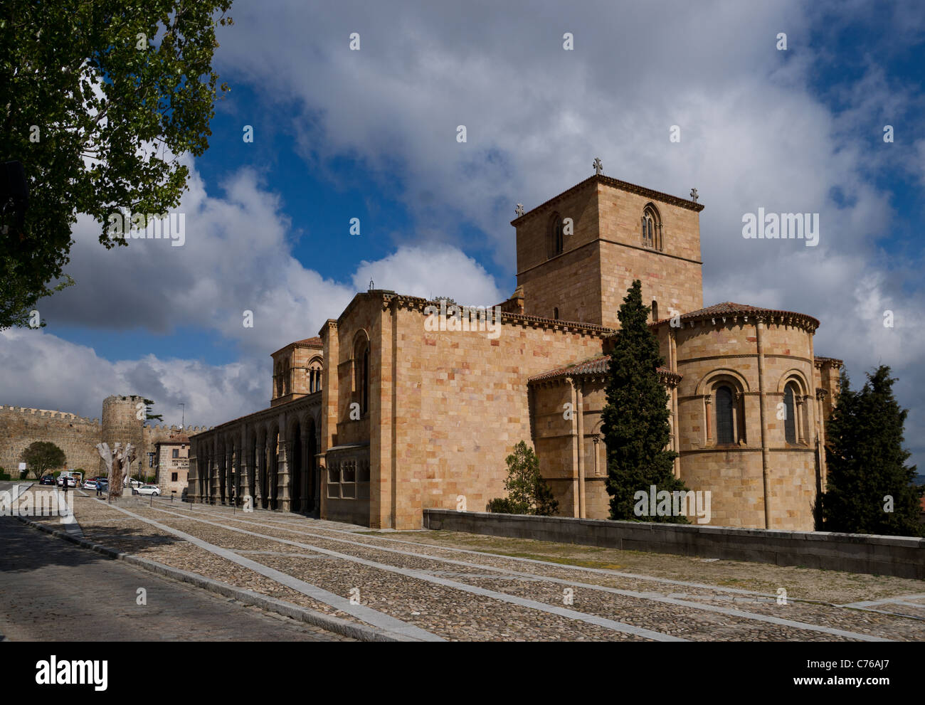 San vicente basilika Fotos und Bildmaterial in hoher Auflösung Alamy