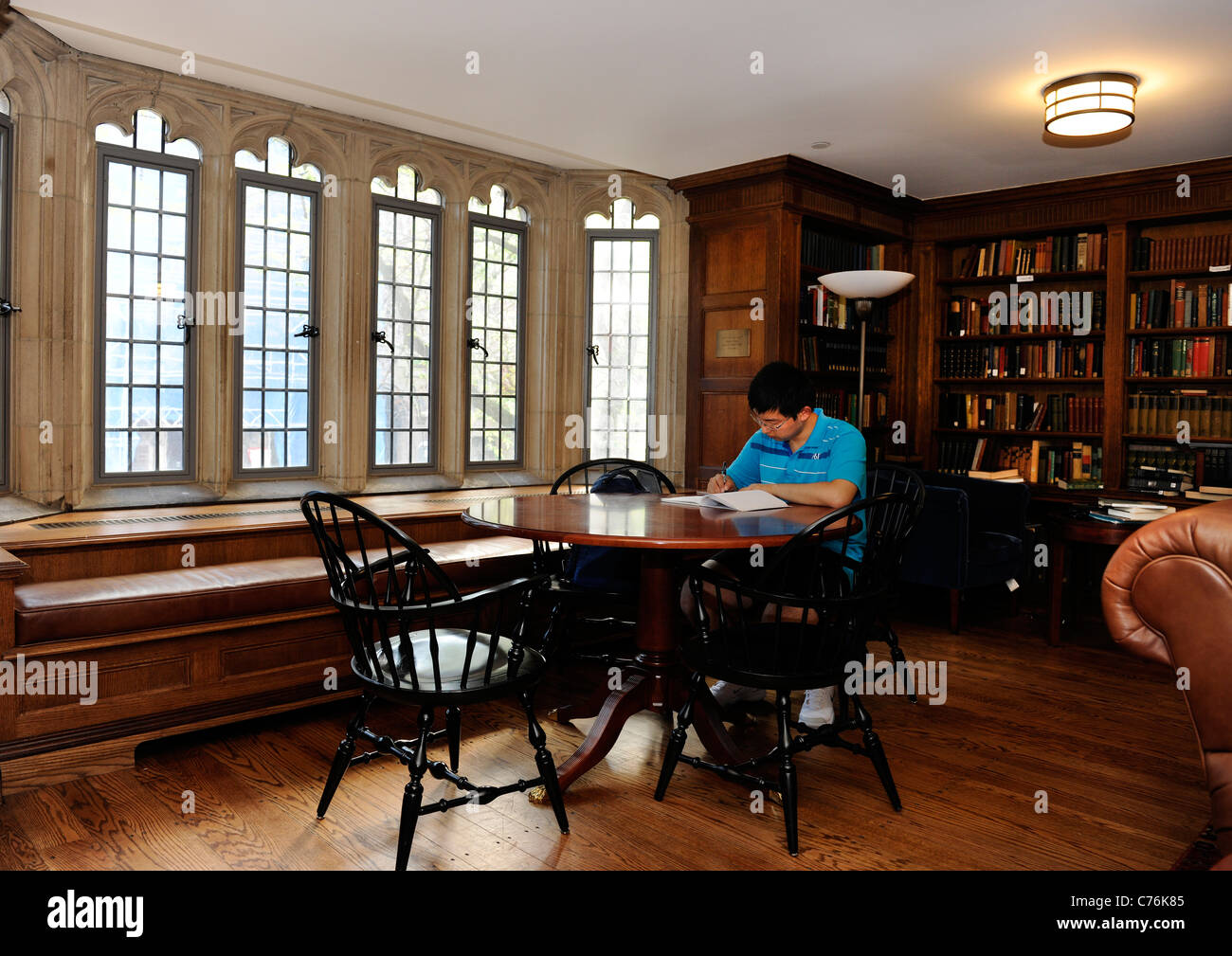Chinesische Studentin Studium an der Yale University English Language Institute. Stockfoto