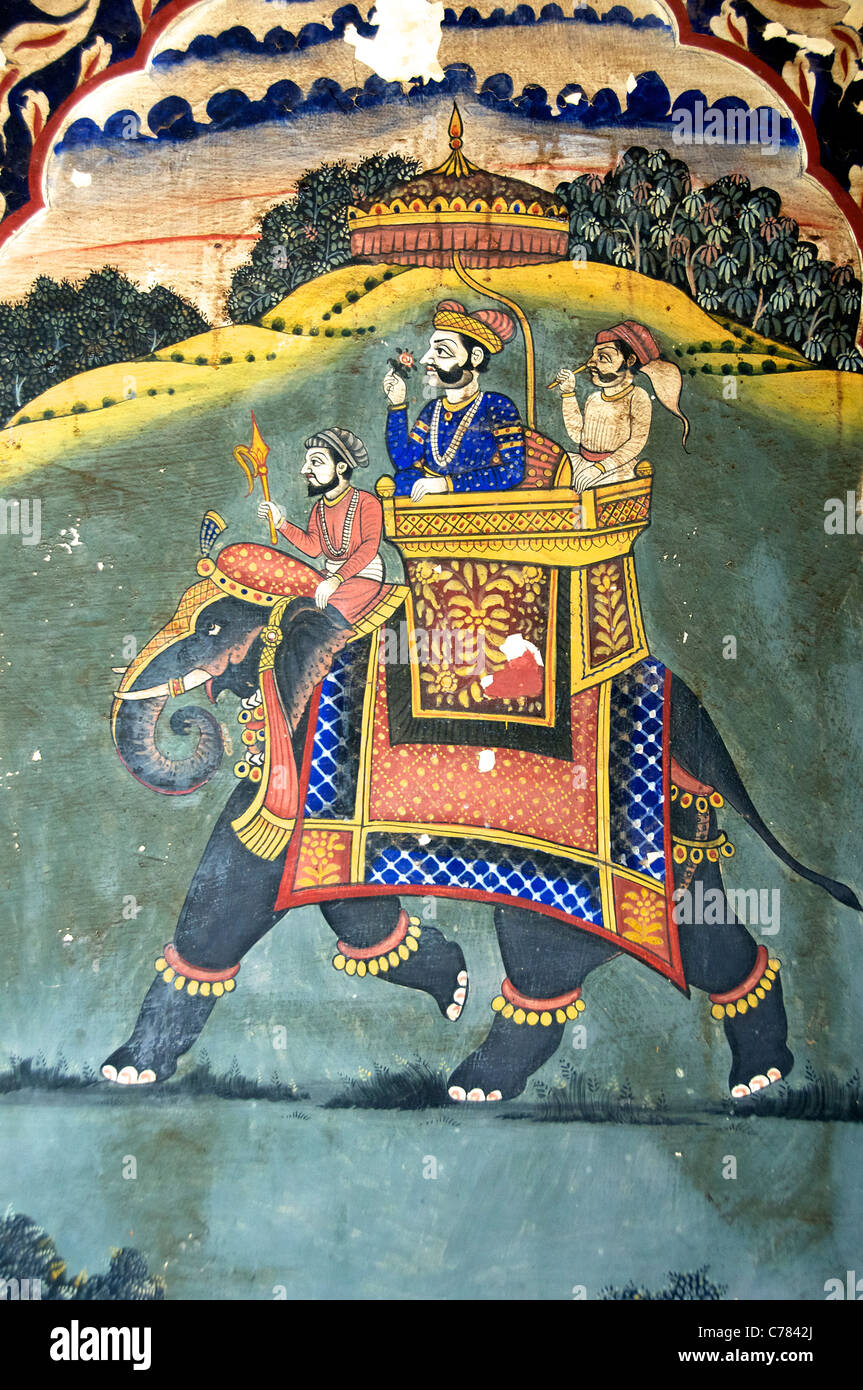 Wandbild von Maharaja in einem Howdah auf einem Elefanten Schloss Mandawa Shekhawati Rajasthan Nordindien wiederhergestellt Stockfoto