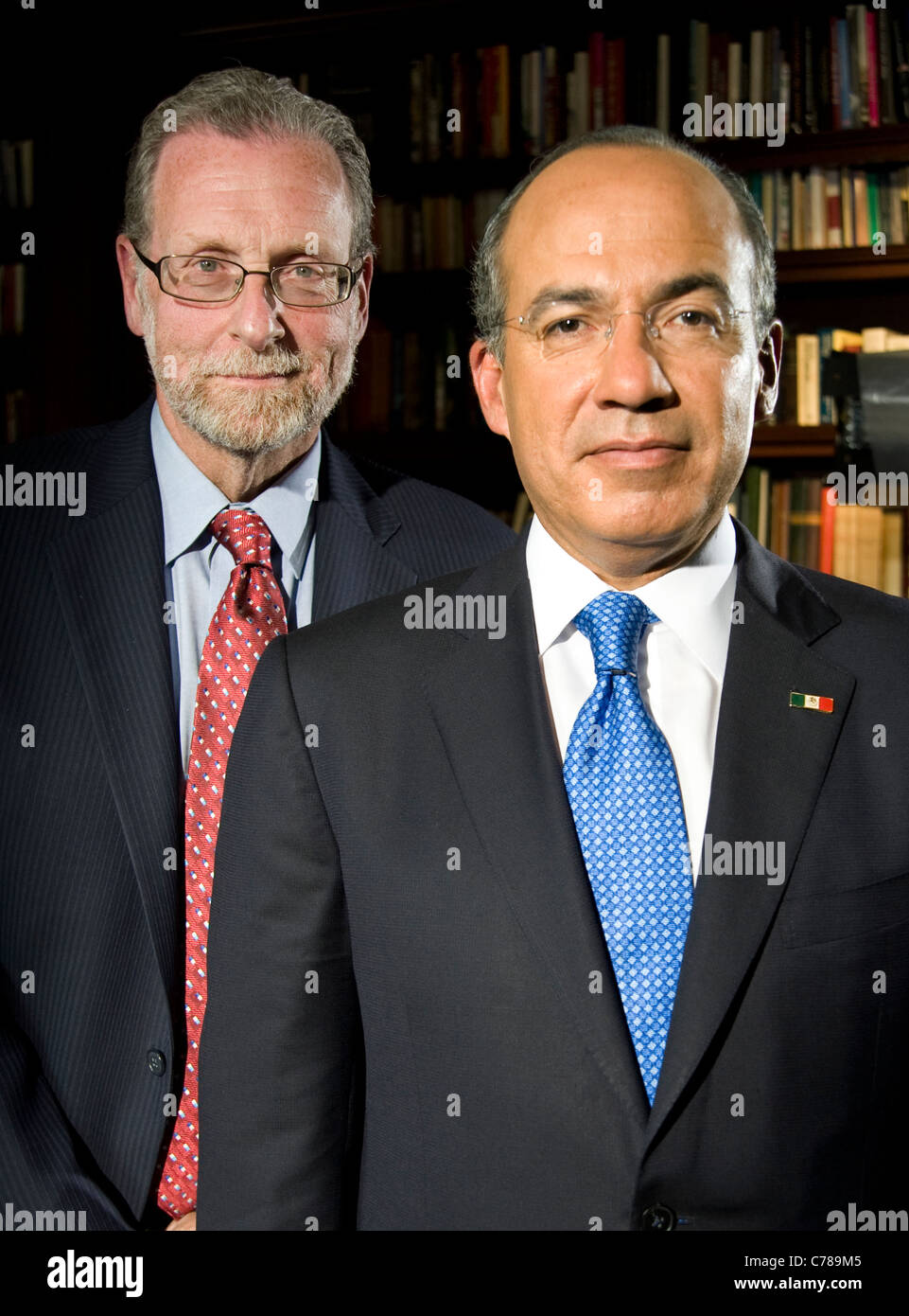 Präsident Felipe Calderon von Mexiko im Interview mit Peter Greenberg Stockfoto