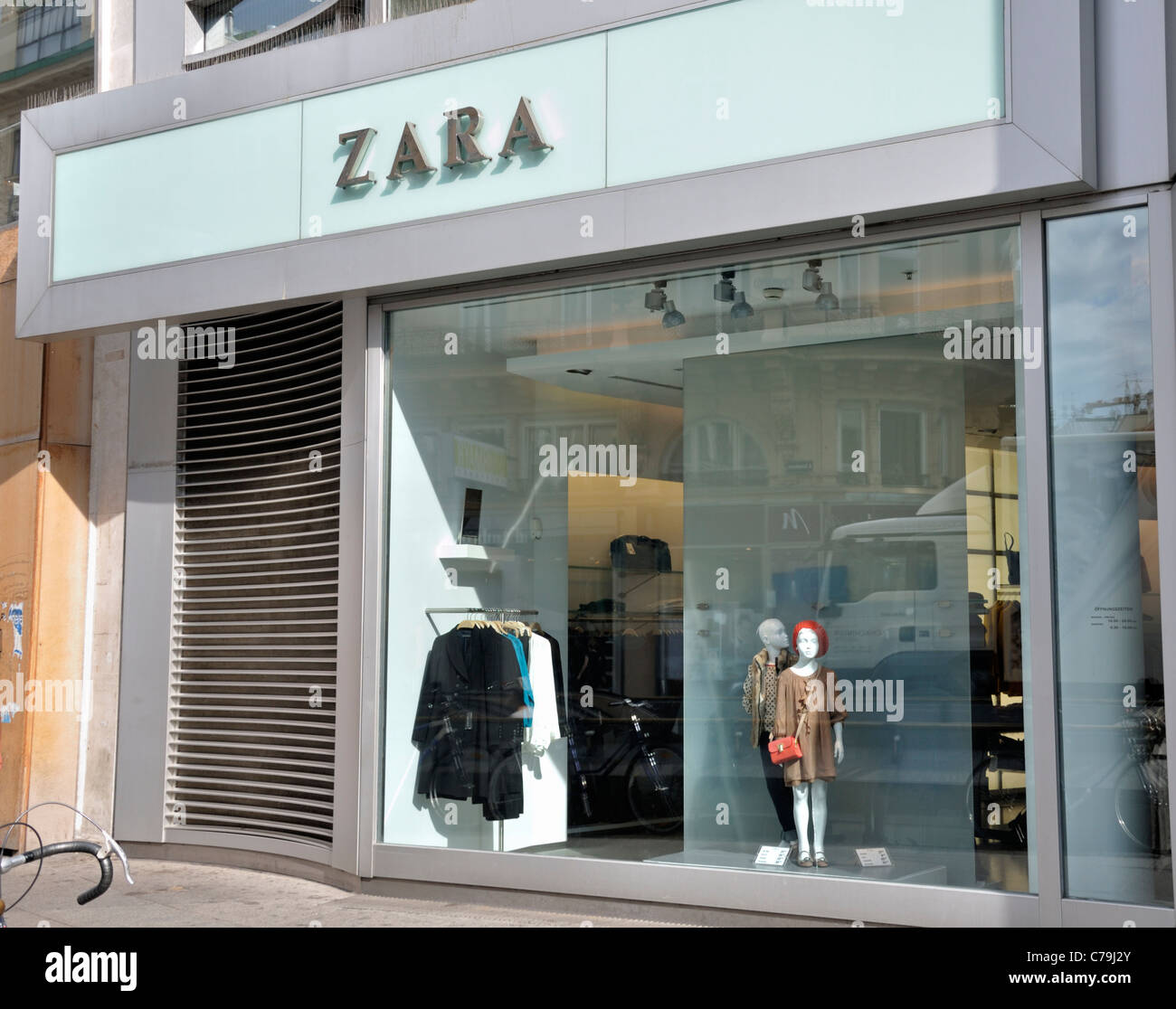 Zara Shop in Stephansplatz, Wien, Österreich, Europa Stockfotografie - Alamy