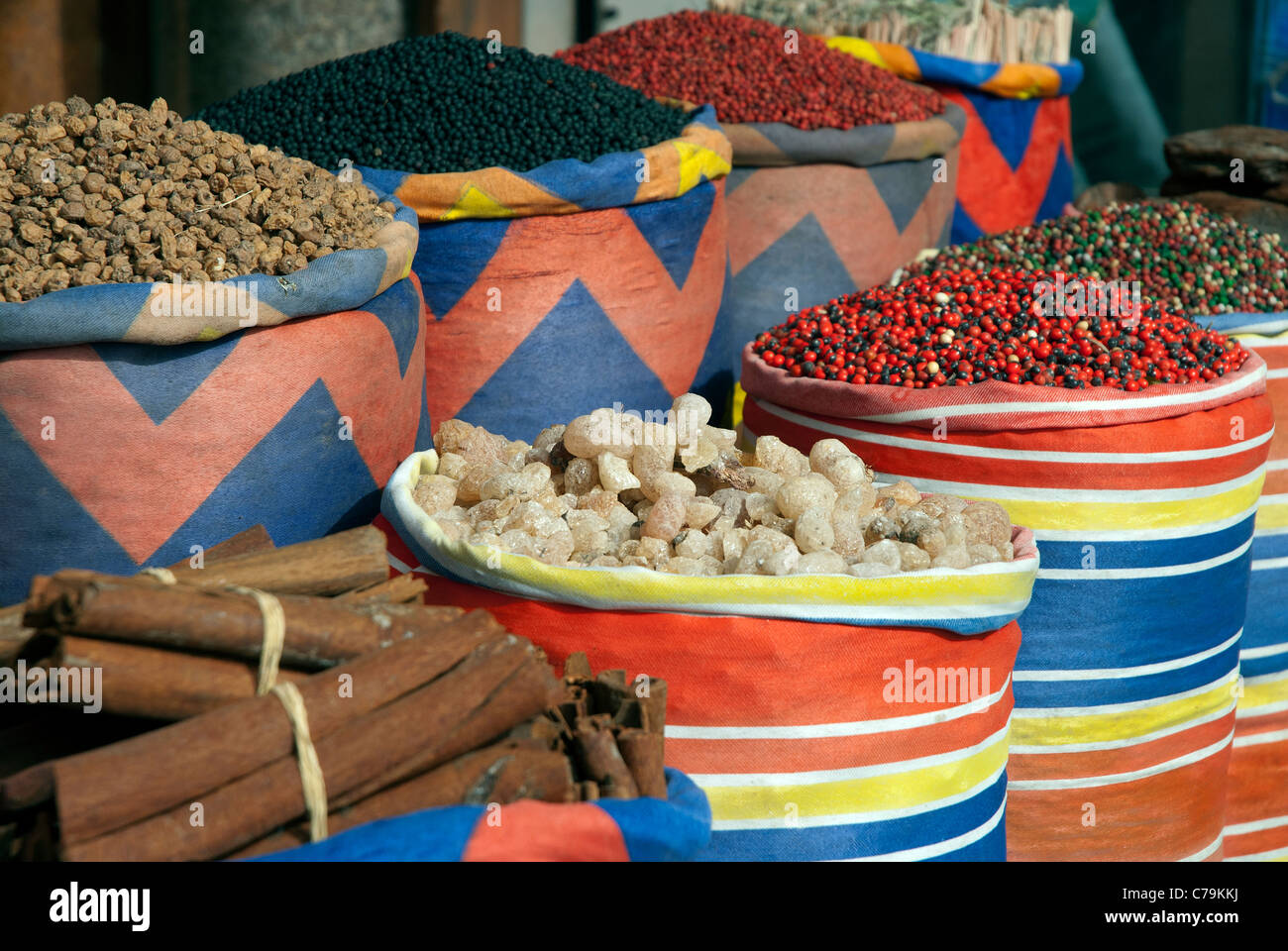 Gewürze zum Verkauf, Dahar Quartal, Hurghada, Rotes Meer, Ägypten Stockfoto