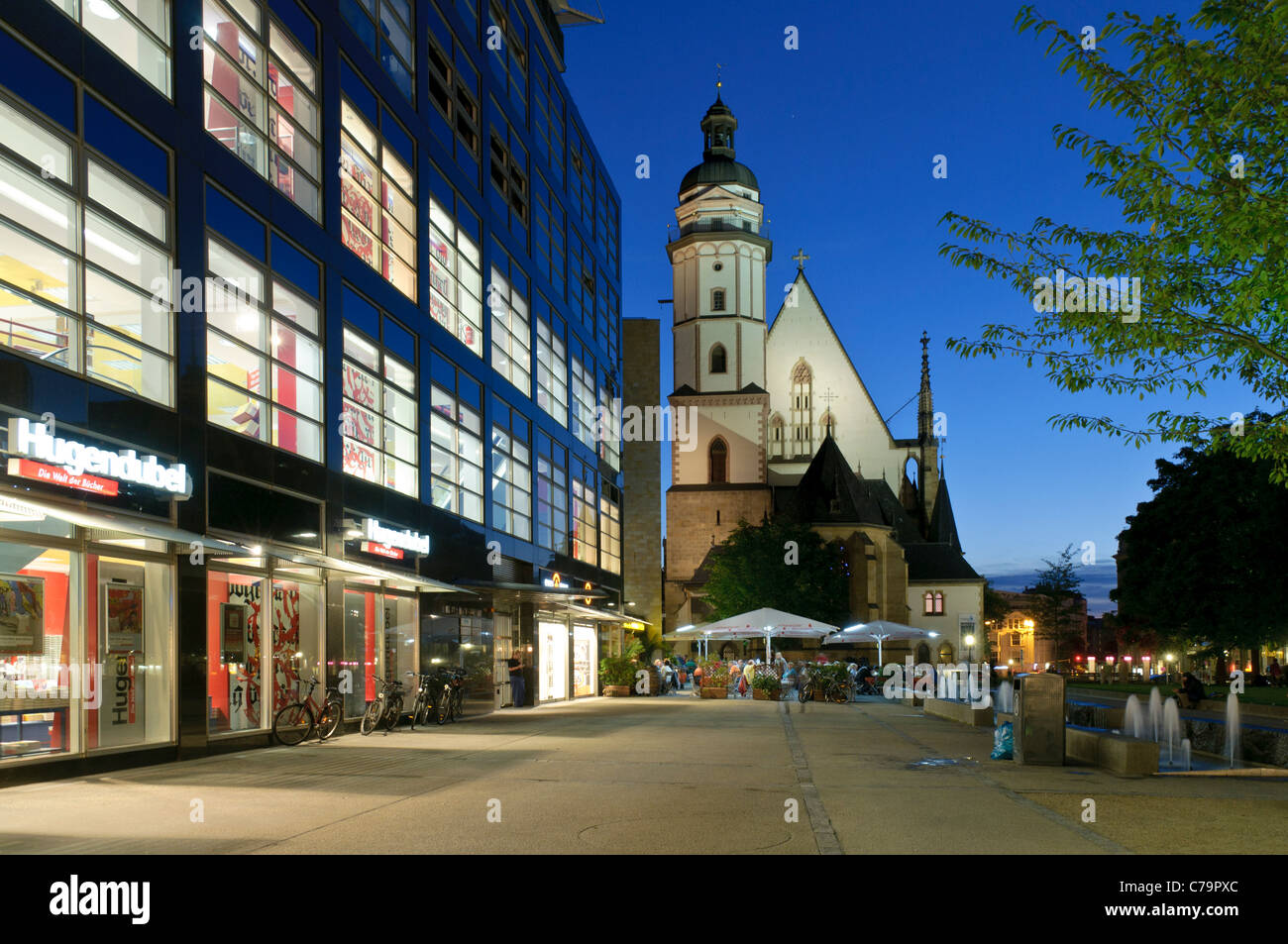 Thomaskirche, St. Thomaskirche, in den Abend, Leipzig, Sachsen, Deutschland, Europa Stockfoto