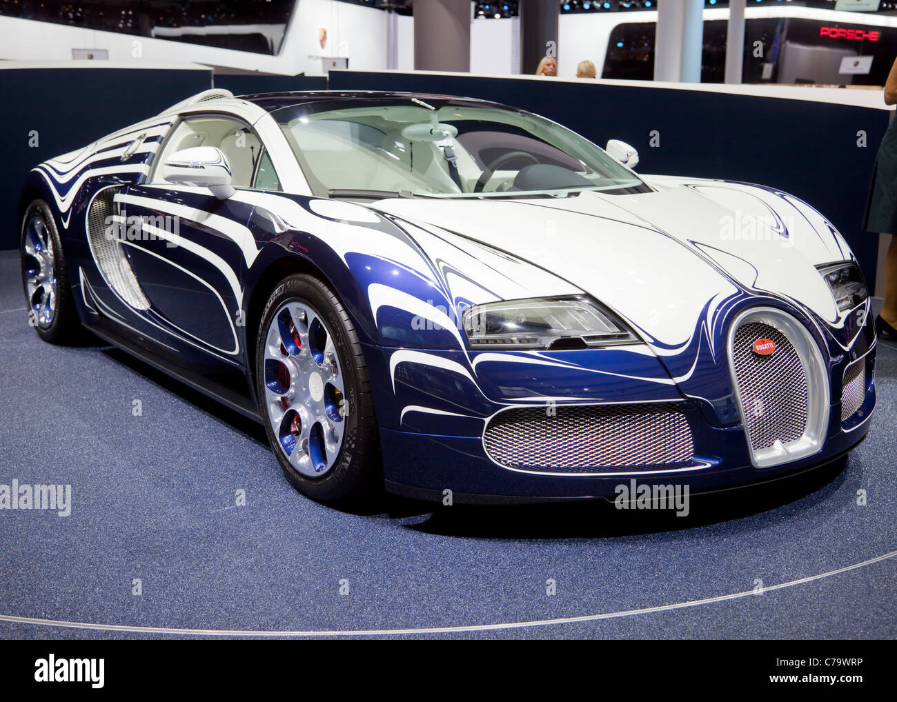 Neuer Bugatti Grand Sport "l ' or Blanc" auf der IAA 2011 International Motor Show in Frankfurt Am Main, Deutschland Stockfoto