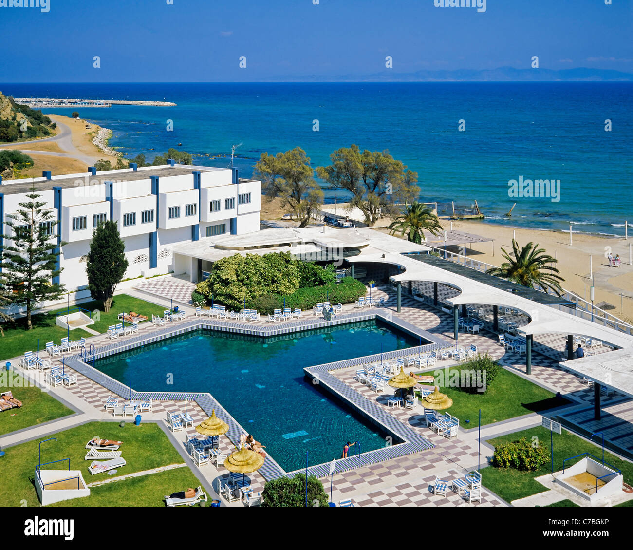 Hotel Amilcar, Karthago, Tunesien, Nordafrika, Schwimmbad, Strand,  Mittelmeer, Golf von Tunis Stockfotografie - Alamy