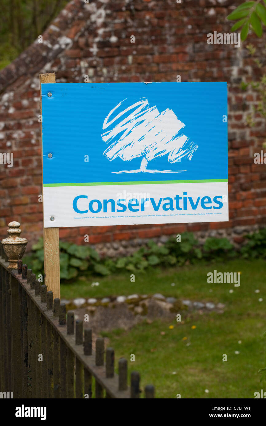 Förderung Wahlplakat für die Conservative Party 2011. Norwich, Norfolk. Stockfoto
