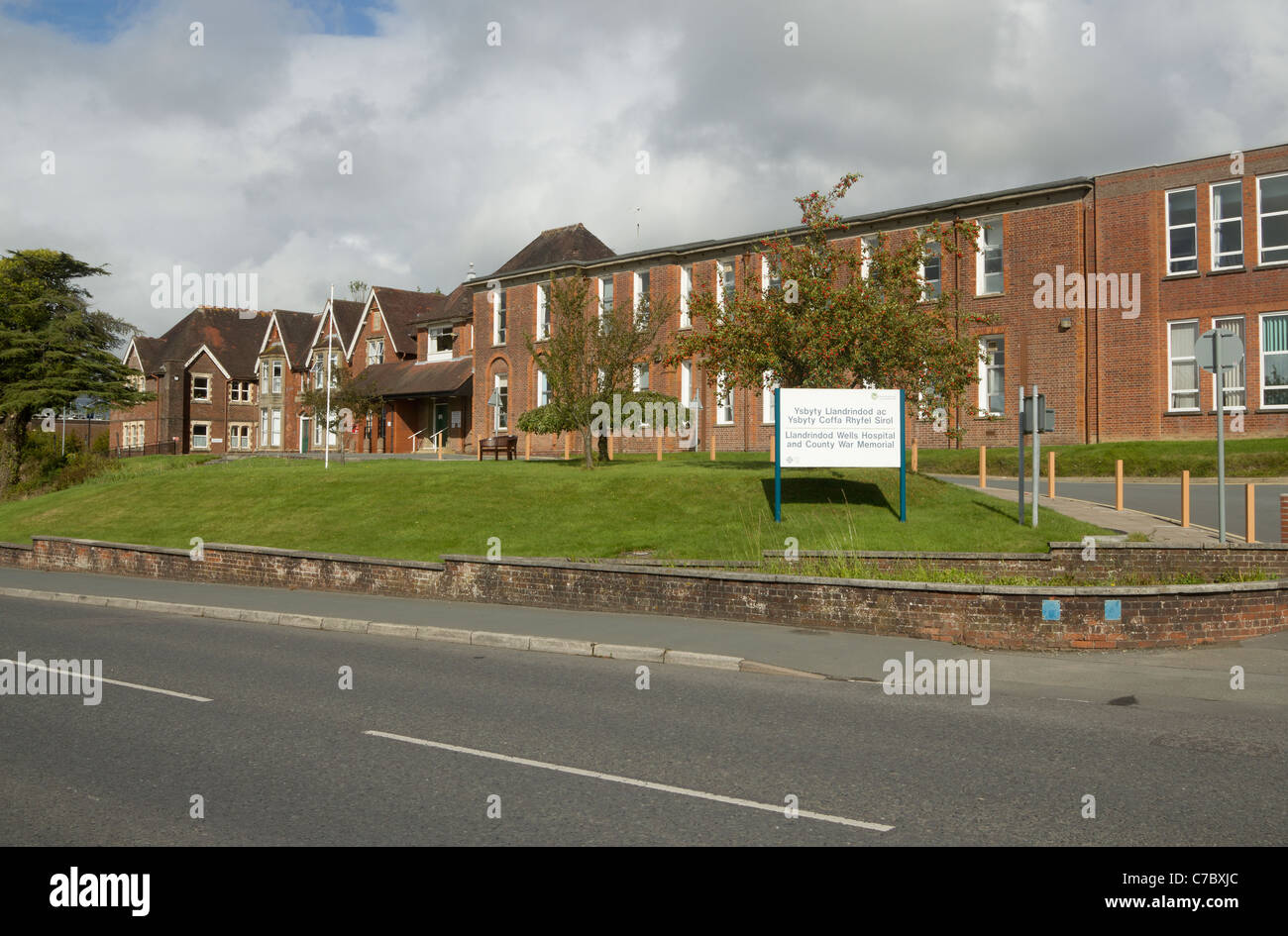 Llandrindod Wells Krankenhaus und County War Memorial, Wales UK. Stockfoto