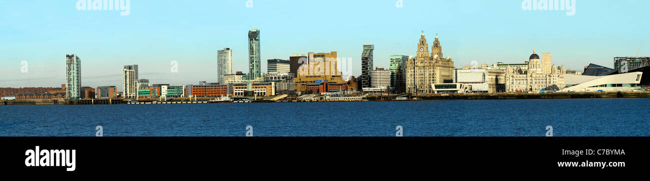 Liverpool Waterfront einen Panoramablick. Stockfoto