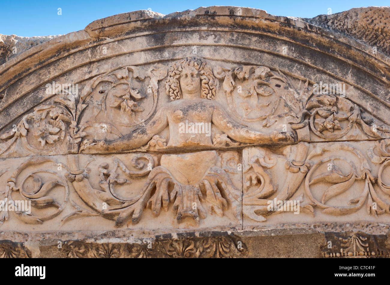 Tempel des Hadrian, Curetes Street, Ephesus, Türkei Stockfoto