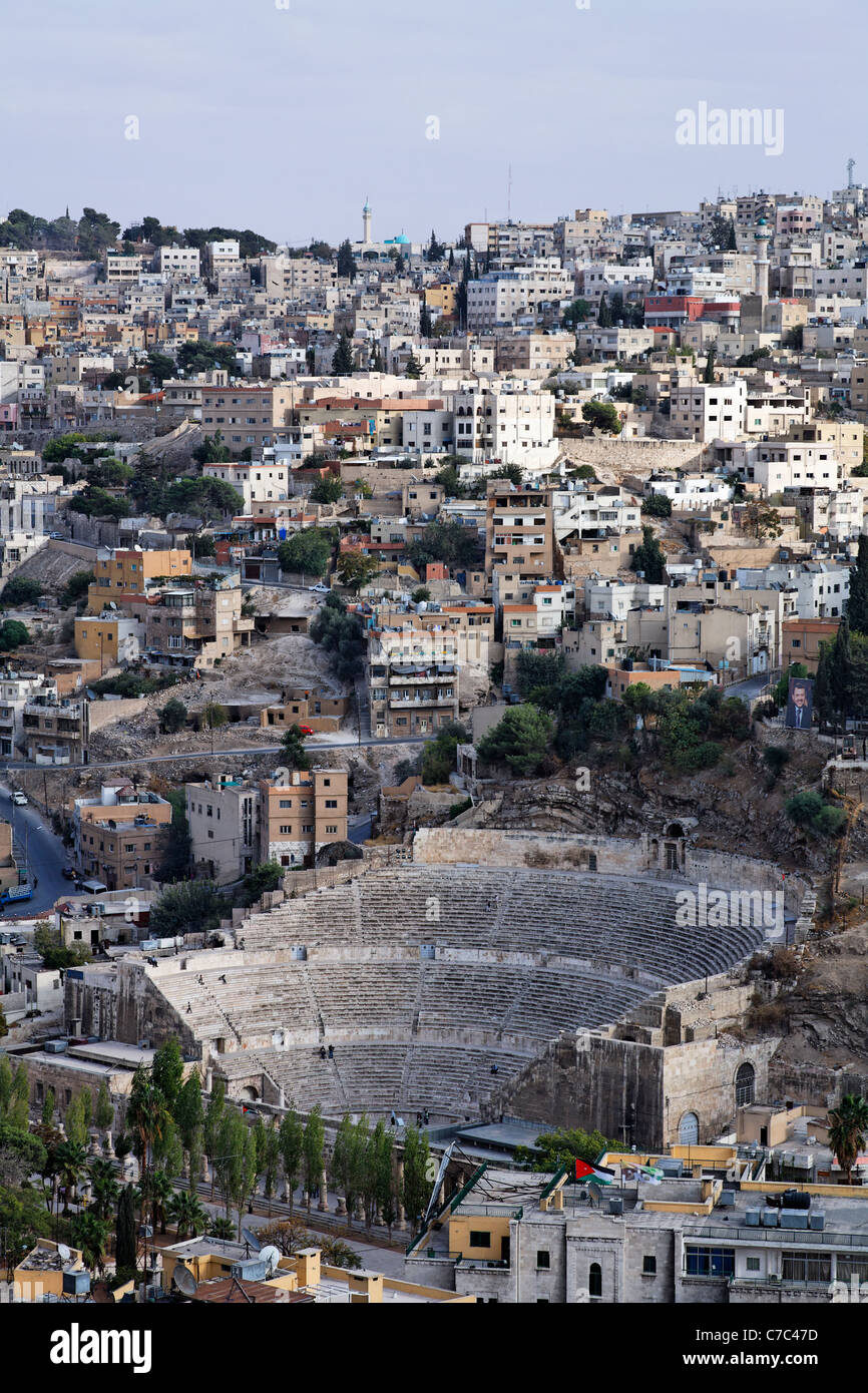 Das römische Theater mitten in der Stadt von Amman, Jordanien Stockfoto