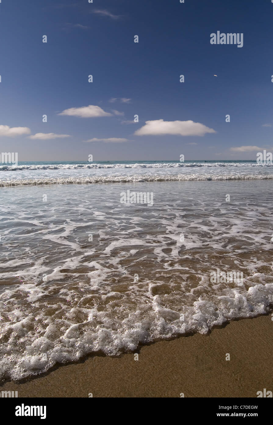 Sonnenstrand-Szene von Godrevy Strand, Cornwall, UK Stockfoto