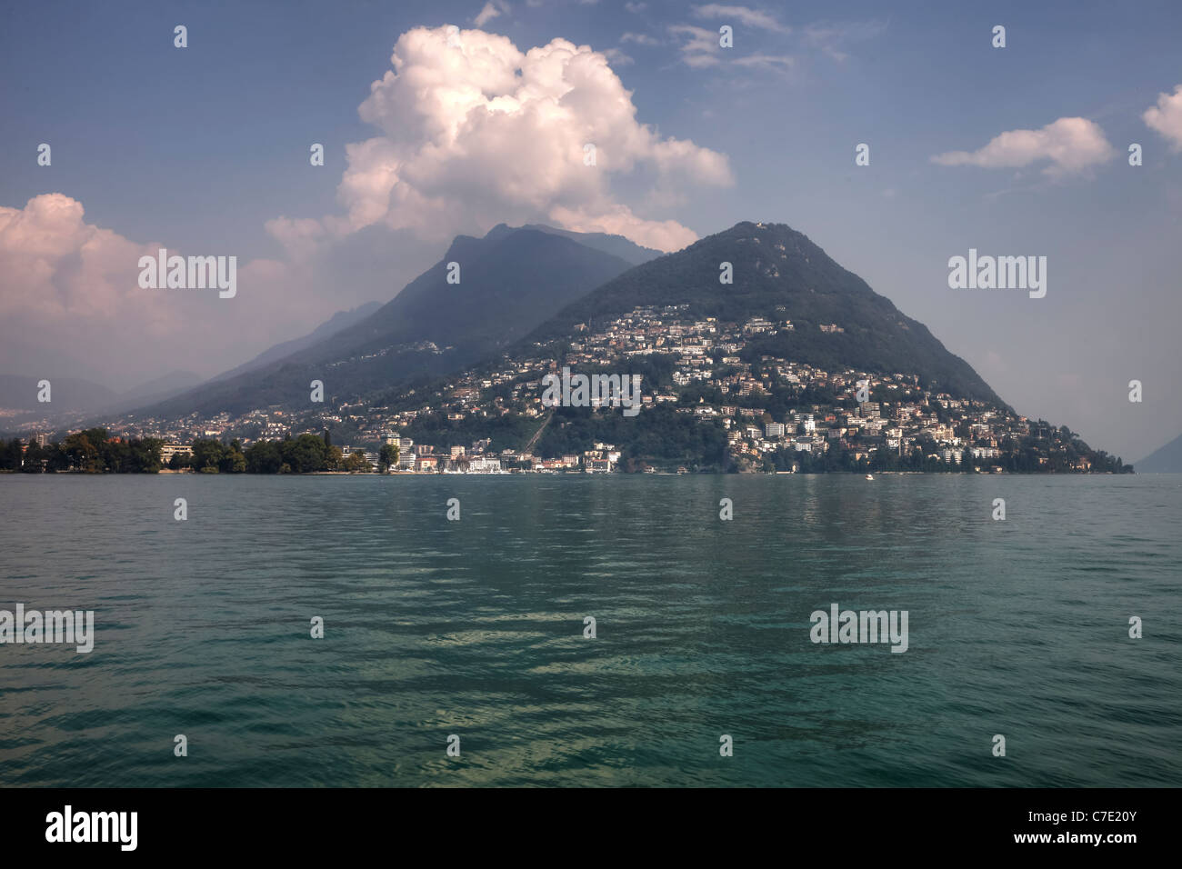 Monte Bre am Lago di Lugano Stockfoto