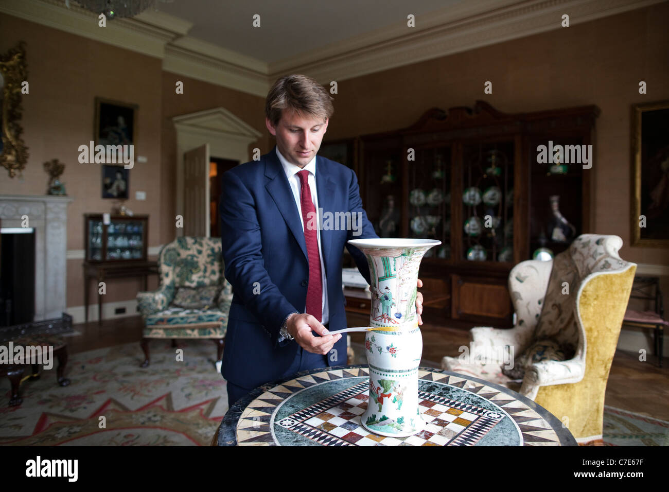 Cowdray Parkhaus Versteigerung Familienerbstücke. Foto: Jeff Gilbert Stockfoto