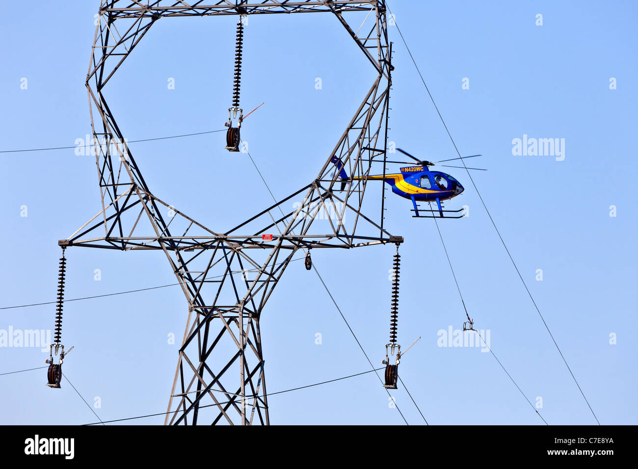 Hubschrauber Einfädeln der Nadelöhrs für die Center-phase Stockfoto