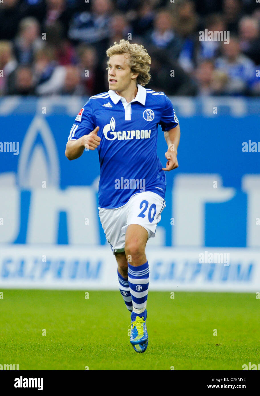 Teemu Pukki - 2013/2014 Neu in Winterpause Autogramm FC Schalke 04
