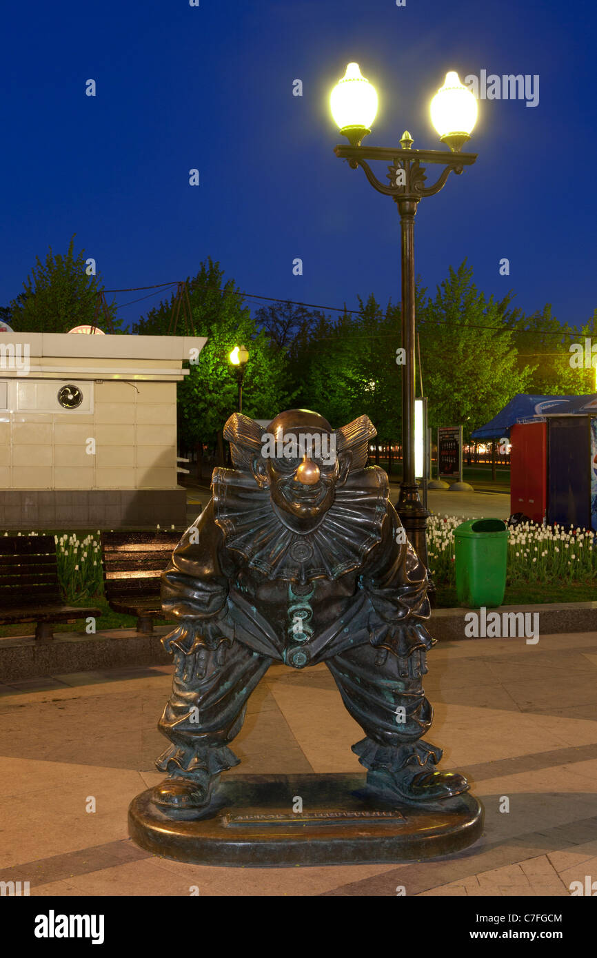 Statue von einem Clown außerhalb Moskau Zirkus in Moskau, Russland Stockfoto