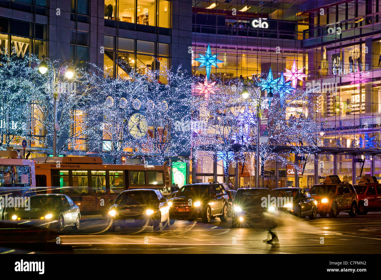 Weihnachten New York Lichter Dekorationen Time Warner Center am Columbus Circle Stockfoto