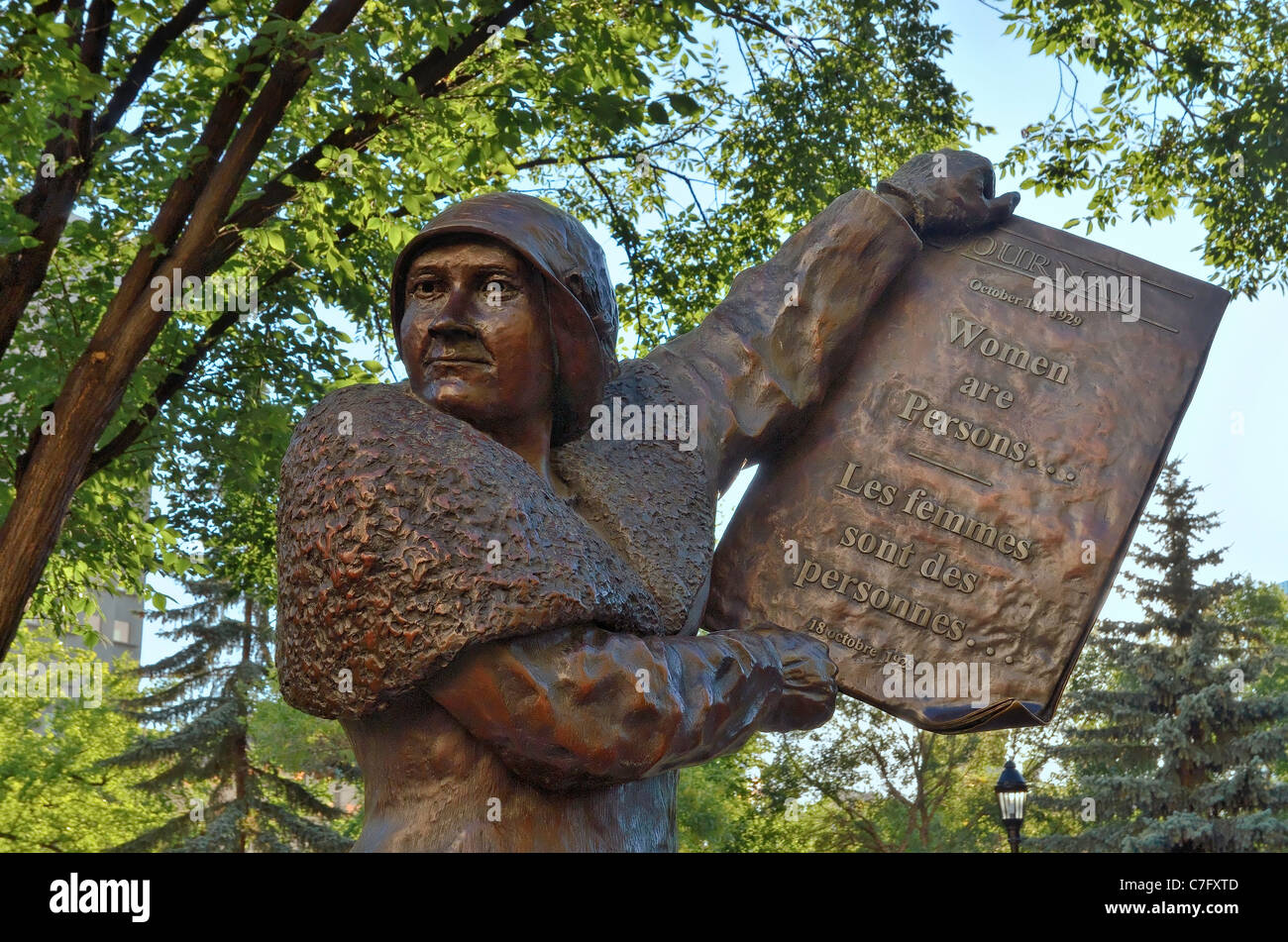 Statue von Nellie McLung, Teil der Famous Five, (Valiant fünf) Skulptur, Calgary, Alberta, Kanada Stockfoto