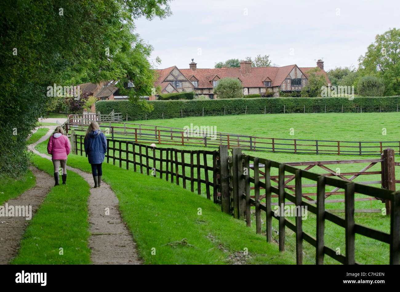 Die HS2 high-Speed Rail Line Routenvorschlag schneidet durch den Chiltern Hills. Kapelle Bauernhof liegt direkt am Weg Stockfoto