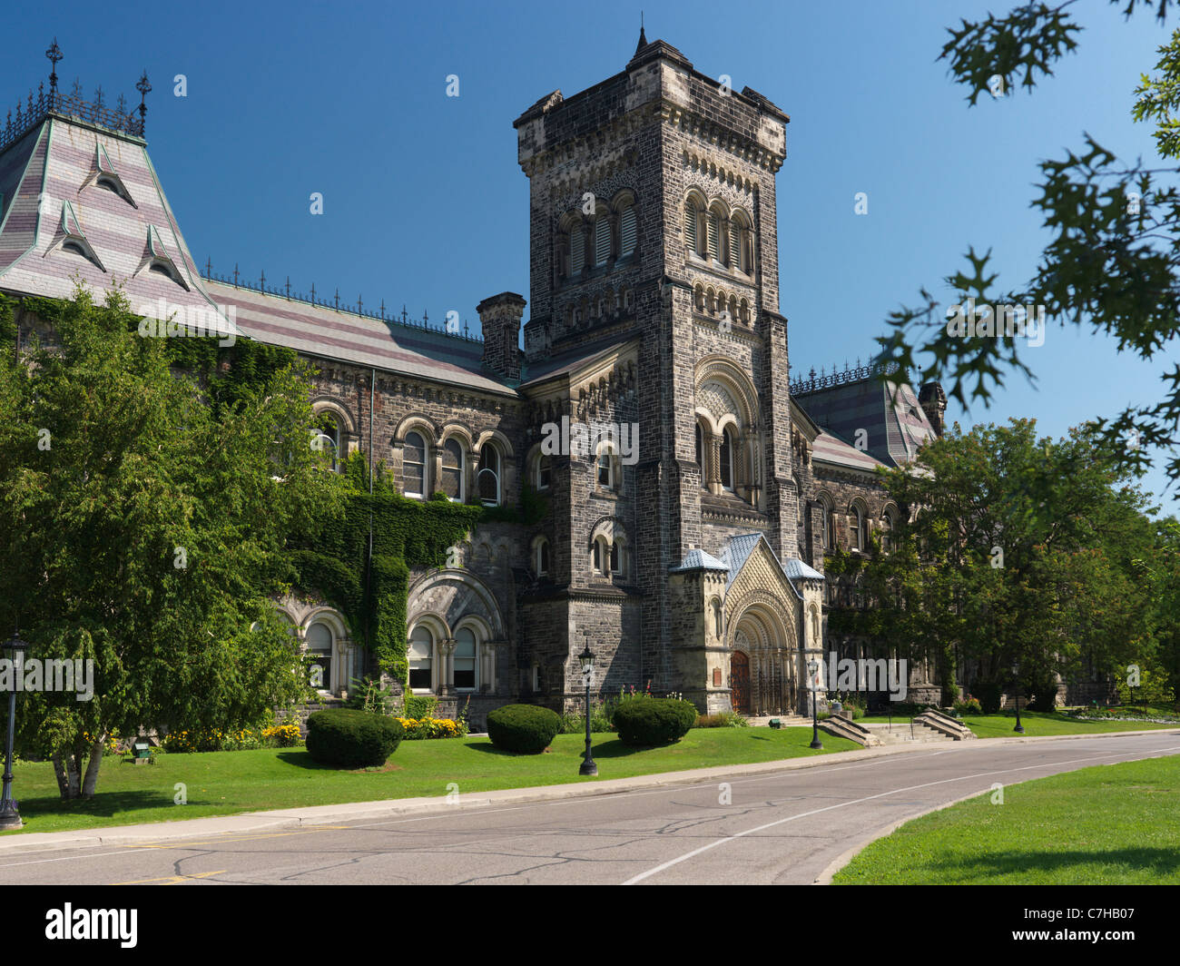 Universitätsgebäude College der University of Toronto. Ontario, Kanada. Stockfoto