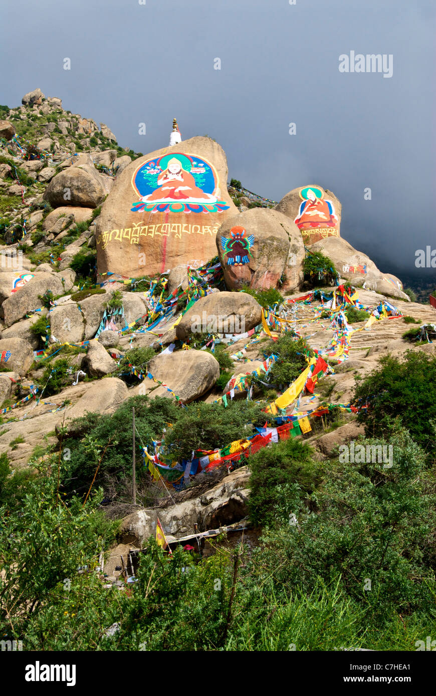 Drepung Felsmalereien von Tsongkhapa Stockfoto