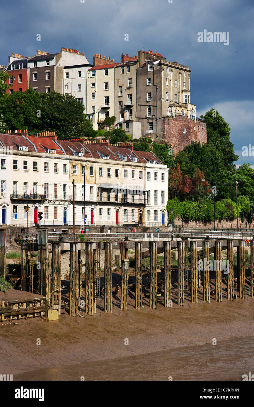Hotwells auf den Fluss Avon Bristol zeigt verfallenen Kais St. Vincent Parade & Windsor Terrace aufsteigender Hügel nach Clifton Stockfoto