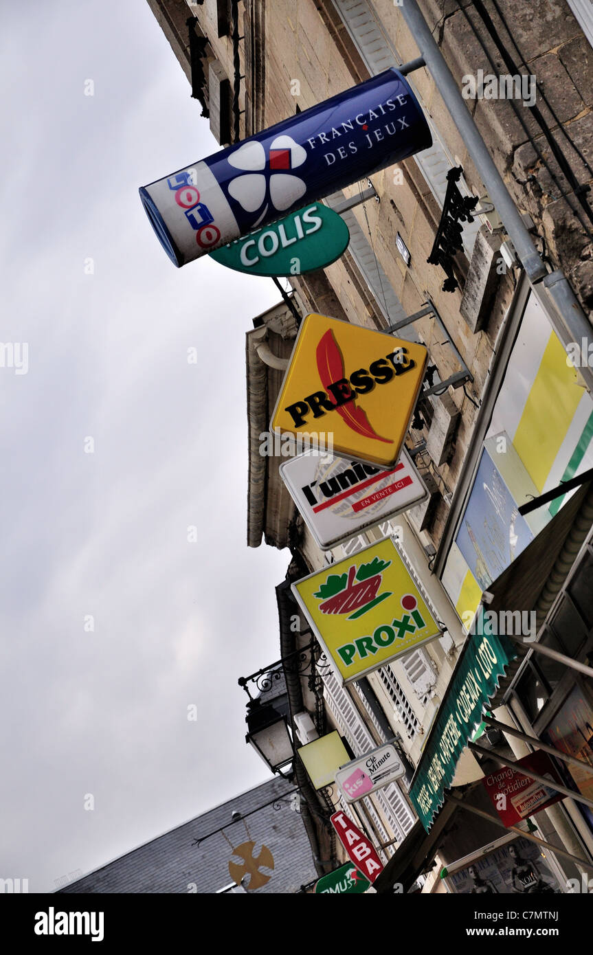 Shop-Zeichen Französisch, Frankreich in Vic-Sur-Aisne Berny-Rivière Frankreich Stockfoto