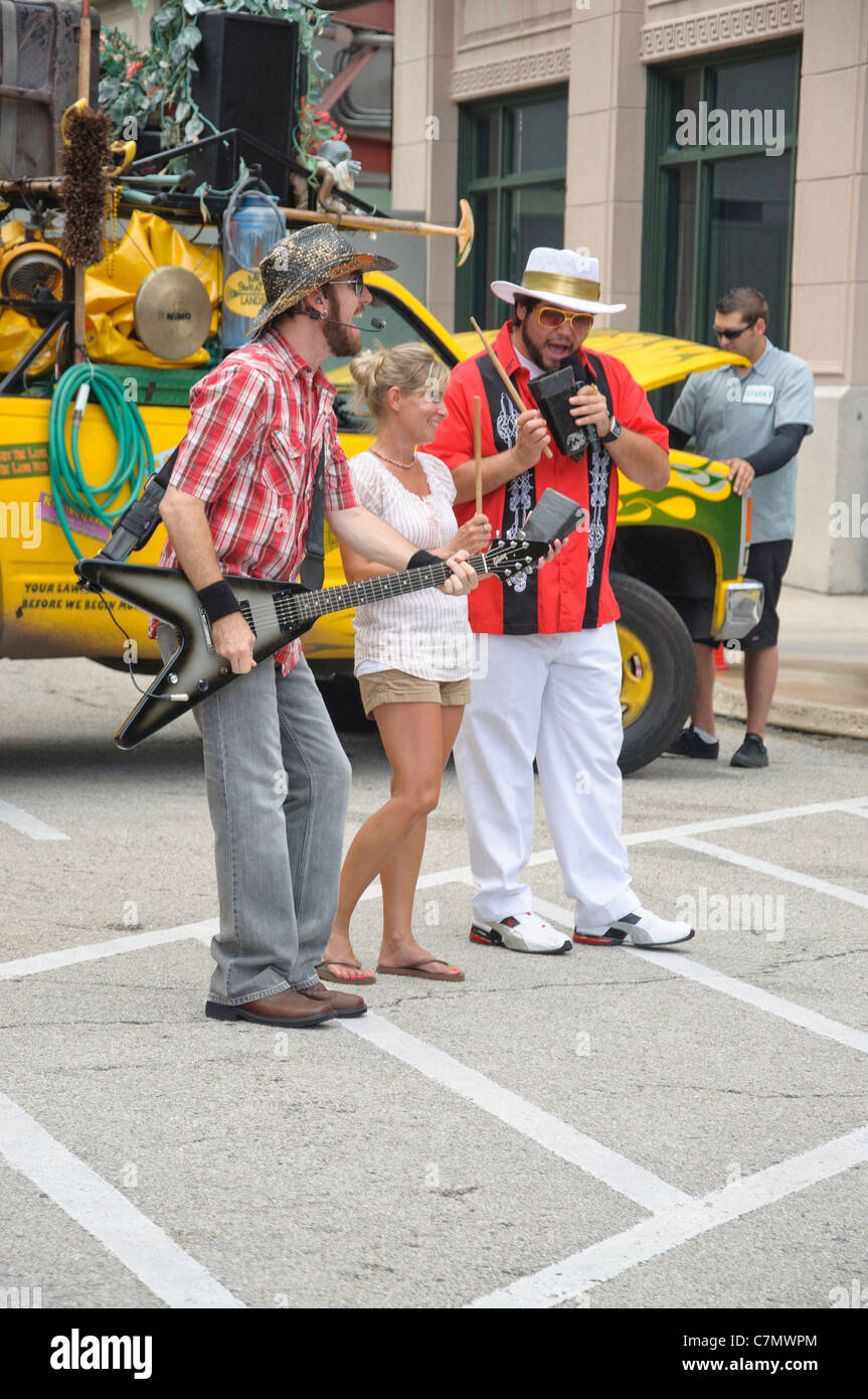 Straßenkünstler in den Hollywood Studios park Walt Disneyworld resort Orlando Florida Mulch Schweiß und Tränen Stockfoto