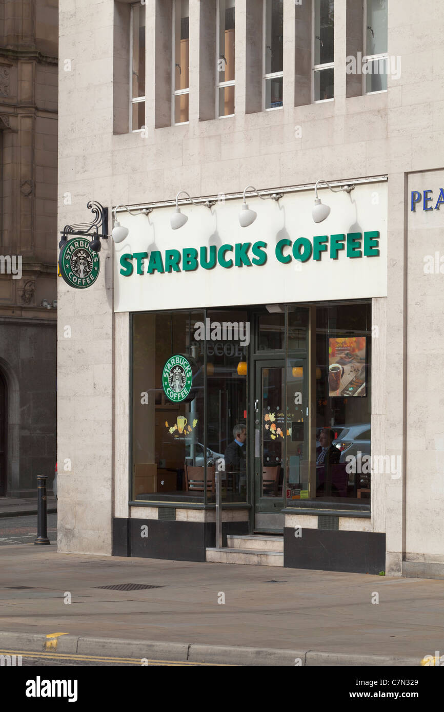Starbucks-Kaffee, England Stockfoto