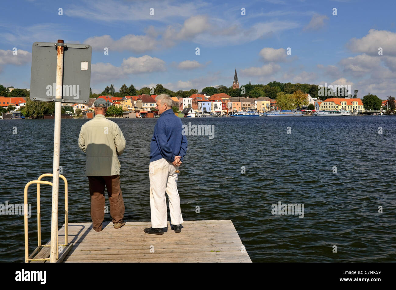 Blick über Malchower sehen in der Stadt Malchow, Mecklenburg-Vorpommern, Deutschland. Stockfoto