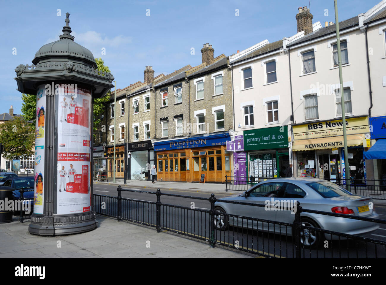 High Road, East Finchley, London, England Stockfoto