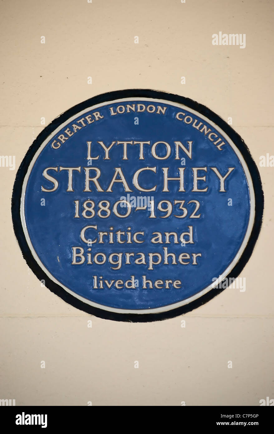 mehr London Rat blaue Plakette markiert ein Haus der Kritiker und Biograph Lytton Strachey, Gordon Quadrat, London, England Stockfoto