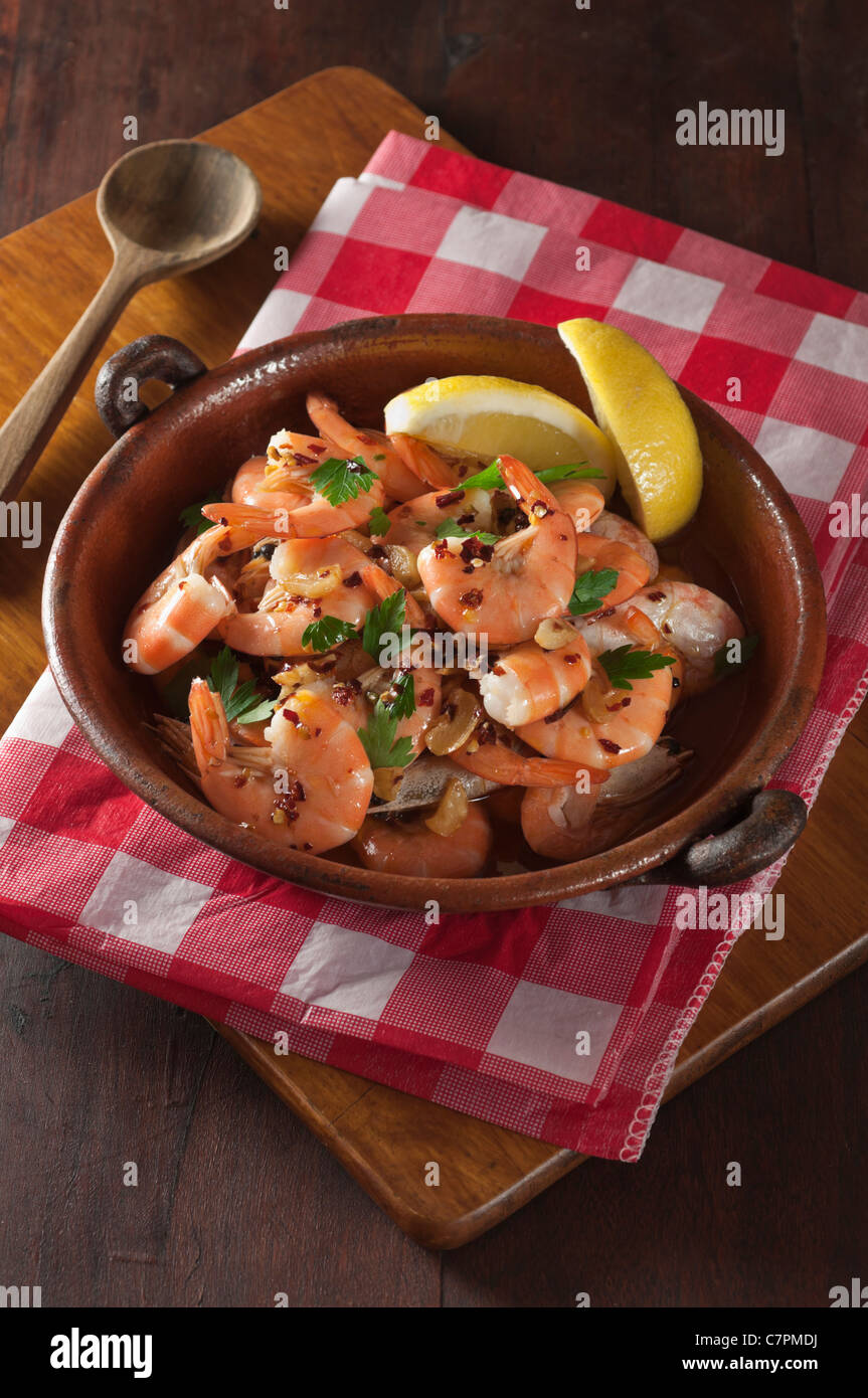 Gambas al ajillo -Fotos und -Bildmaterial in hoher Auflösung – Alamy