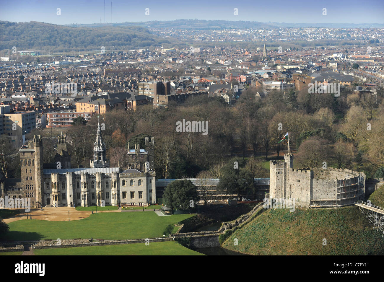 Einen erhöhten Blick auf die Burg in der walisischen Cardiff, S. Wales UK Stockfoto