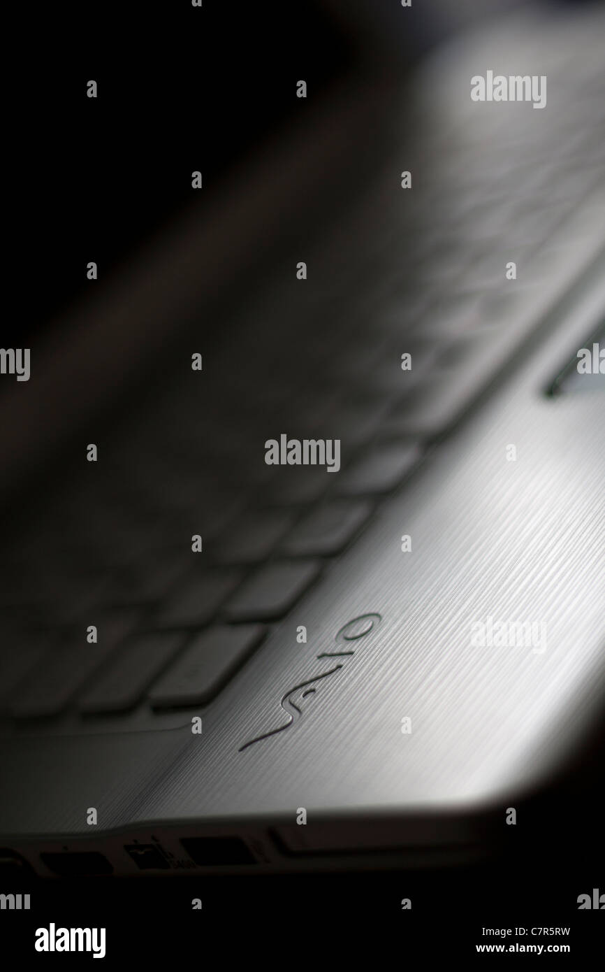 Die Tastatur des Sony Vaio Laptop in Silber. Stockfoto