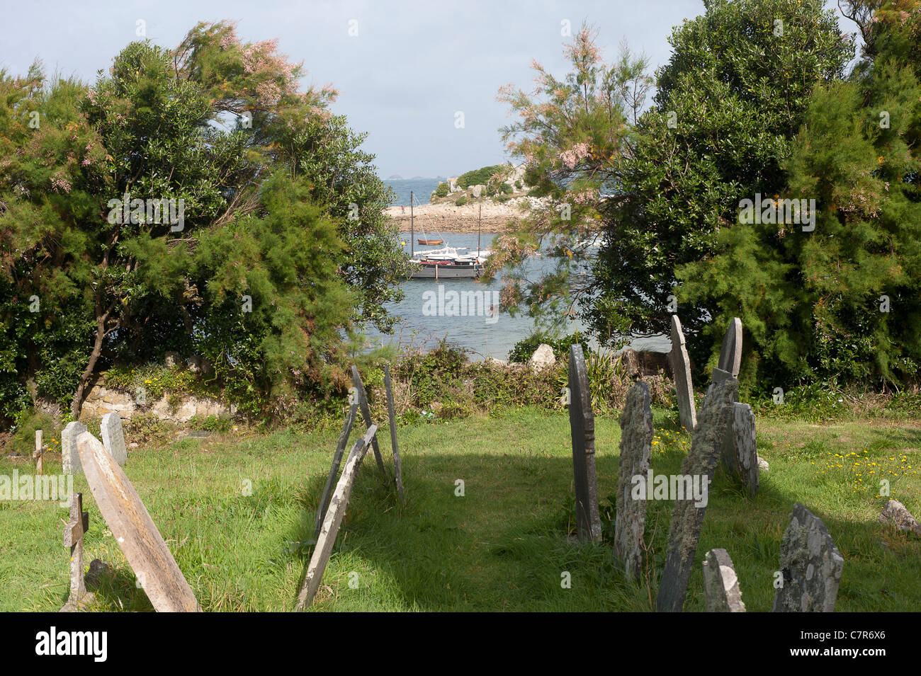 St Agnes Island und The Gugh in Isle of Scilly an der West Küste von Cornwall. Stockfoto